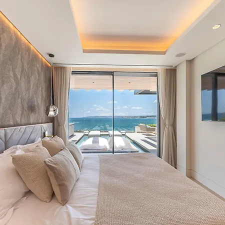 Luxury Front Line